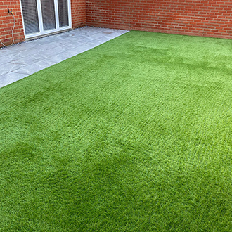 easy maintenance artificial lawns in romford